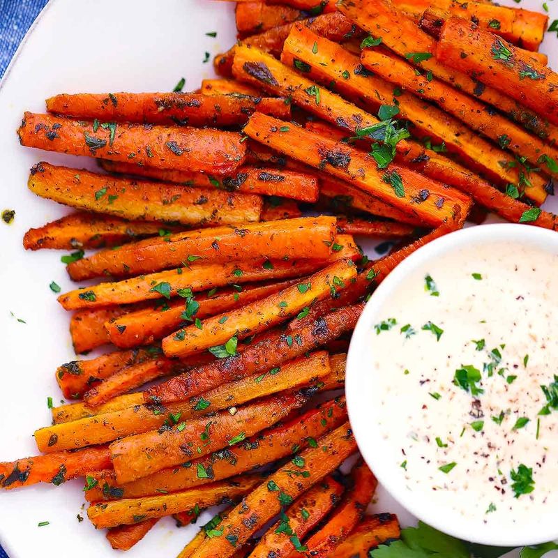 Carrot Sticks with Guacamole